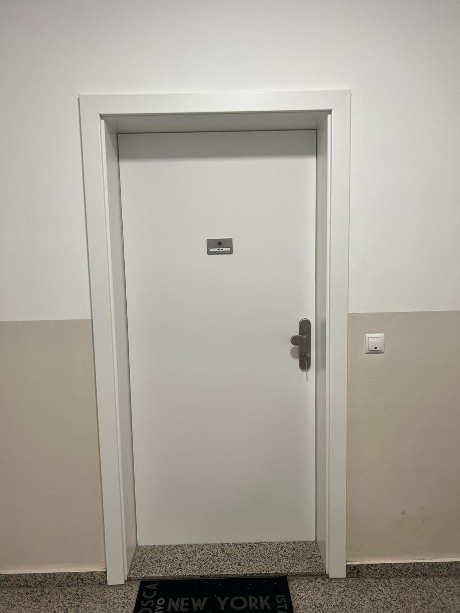 New Central Apartments Westbahnhof Βιέννη Εξωτερικό φωτογραφία